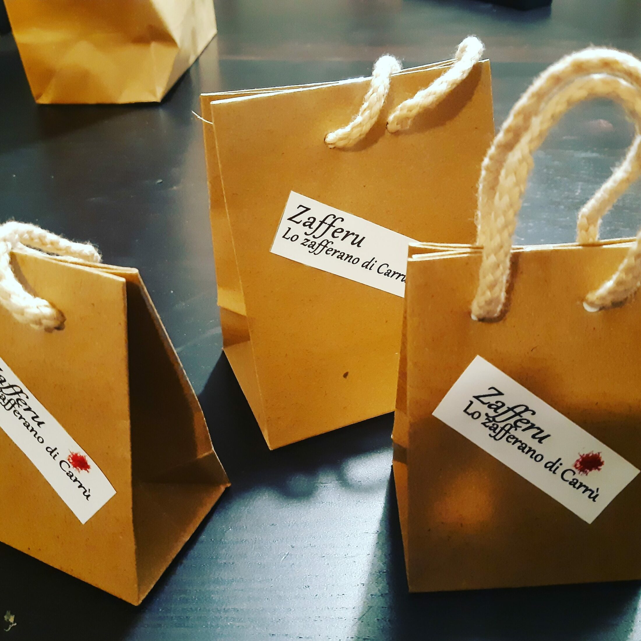 Immagine Bomboniere zafferano